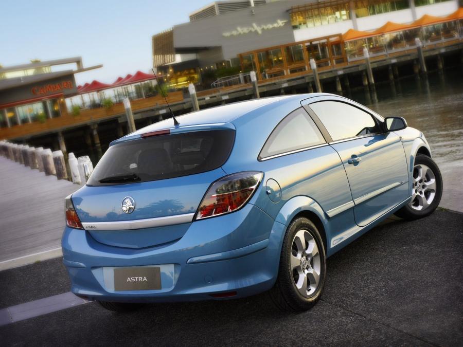  Holden Astra 3-Door 2005 года  (фото 7 из 13)
